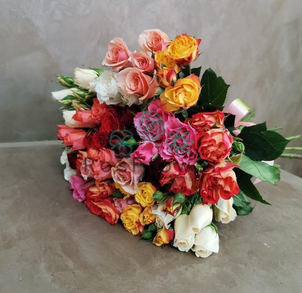 Букет цветов из: Розы в Любучаны