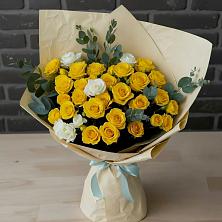 Букет цветов из:  Розы в Любучаны
