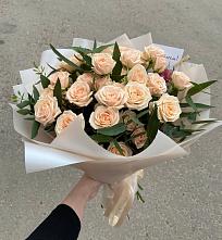 Букет Кремовые розы Латте в Любучаны