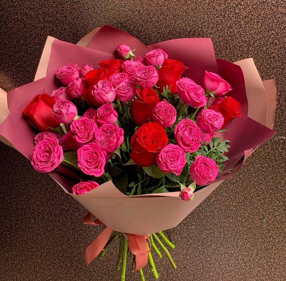 Букет В объятьях нежности в Любучаны