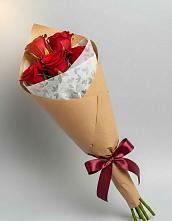 Букет цветов из:  Розы в Любучаны