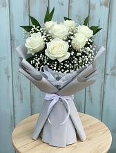 Букет цветов из:  Розы в Любучаны