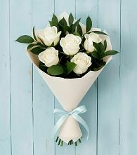 Букет цветов из:  Розы в Любучаны
