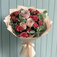 Букет цветов из:  Гвоздики и Розы #REPLACE_PRED# Любучаны