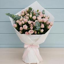 Букет цветов из:  Розы в Любучаны