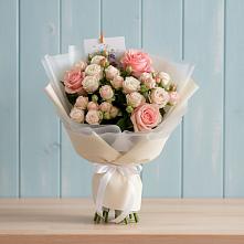 Букет цветов из:  Розы в Любучаны