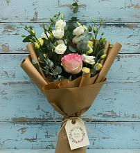 Букет цветов из:  Розы и Лизиантусы #REPLACE_PRED# Любучаны